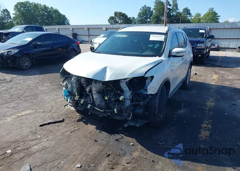 2018 Nissan Rogue Sv z USA, uszkodzony, nr VIN KNMAT2MT1JP579438